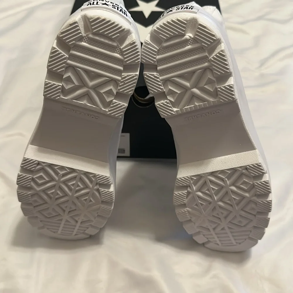 New inbox, Converse white lug, Sole sneakers size 8 - Picture 4 of 4